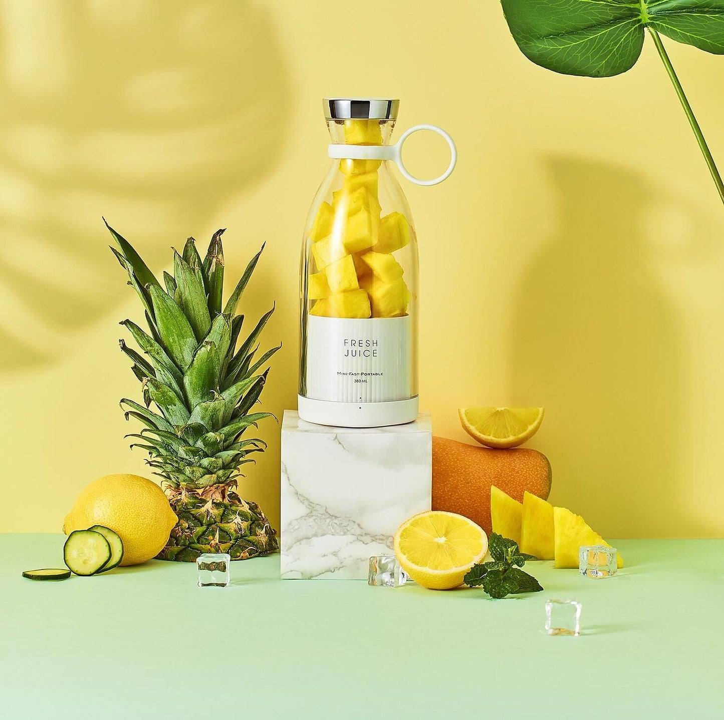 Veloura™ Blender Bottle