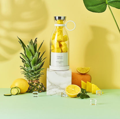 Veloura™ Blender Bottle