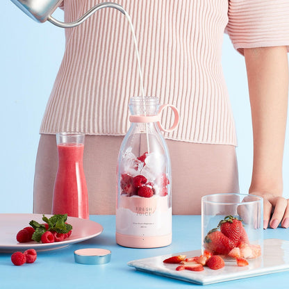 Veloura™ Blender Bottle